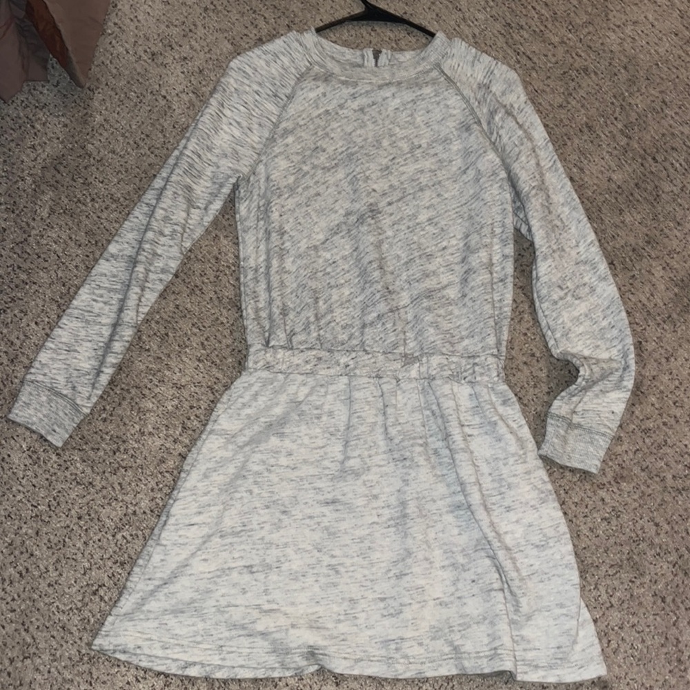 Abercrombie Kids grey long sleeve dress. size 15/16